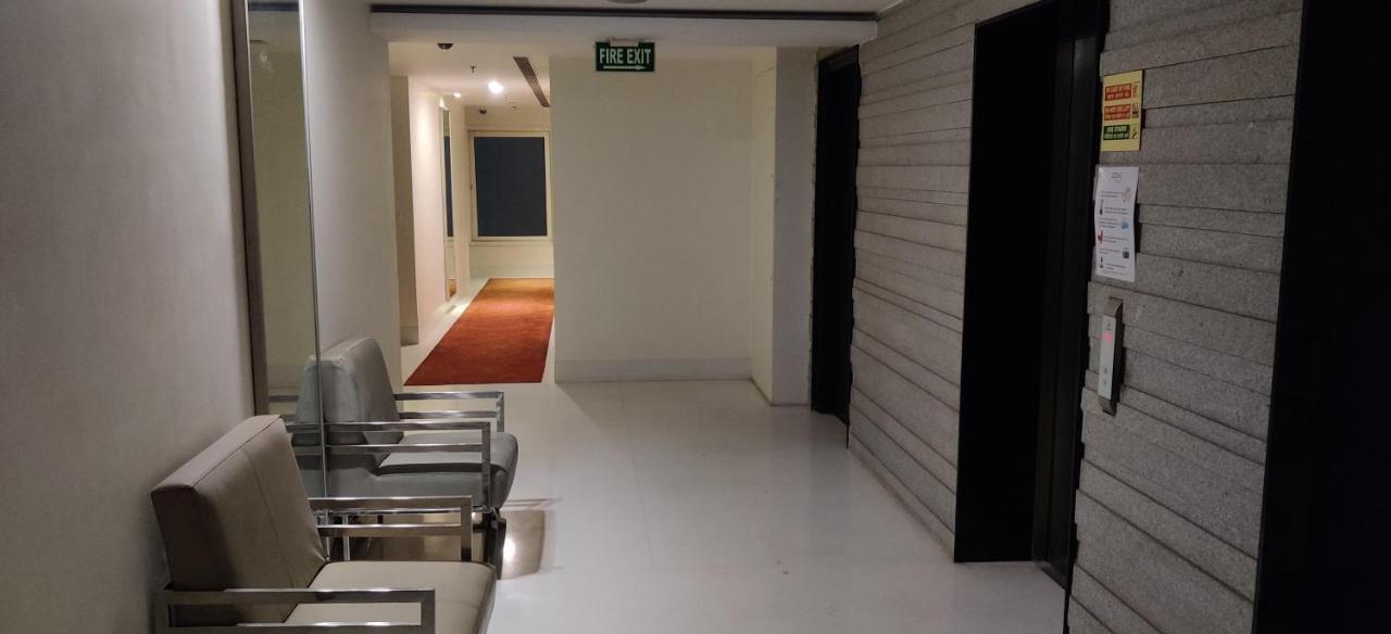 Golden Tulip City Centre Gurgaon Exterior photo
